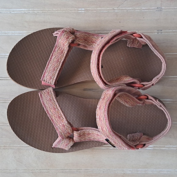 Teva Original Universal Miramar Sandals Pink Print Design Platform Elastic Strap - Picture 1 of 11